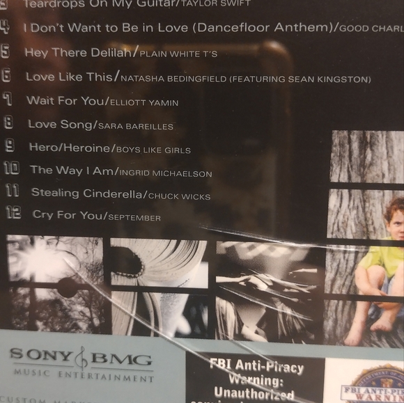 ⭐ BOGO ⭐ Hear The Year 2008 CD - Picture 4 of 4